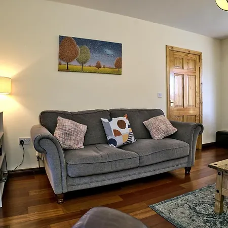 بيت للعطل Village -